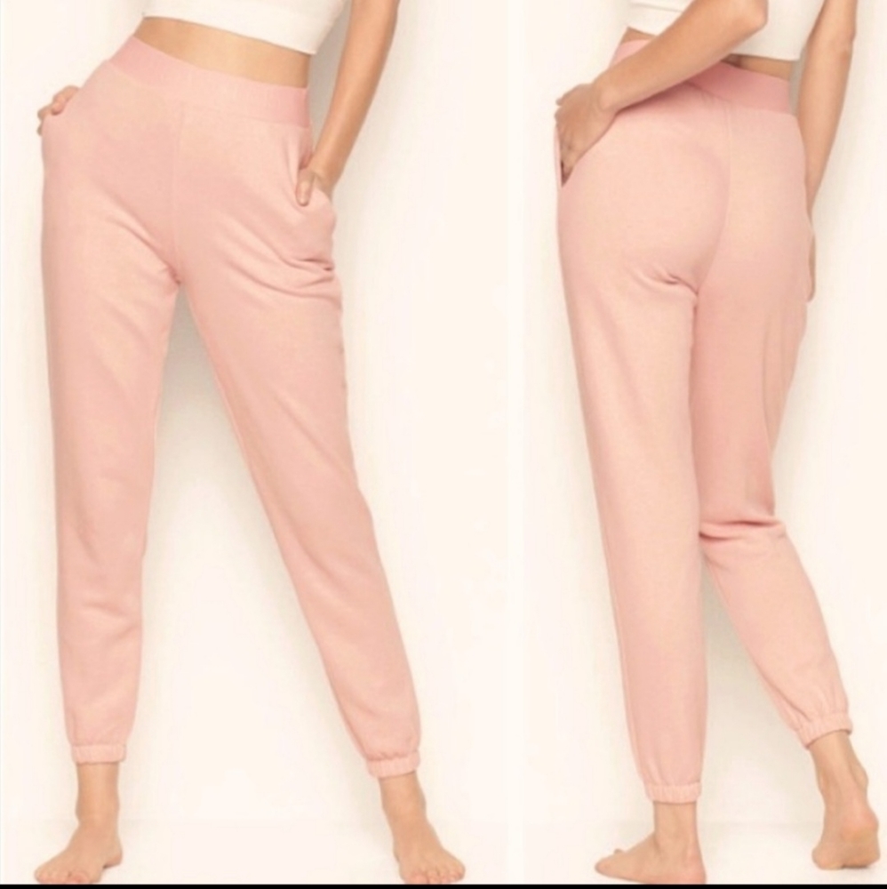 NWT High-Waisted Peach Sweatpants
